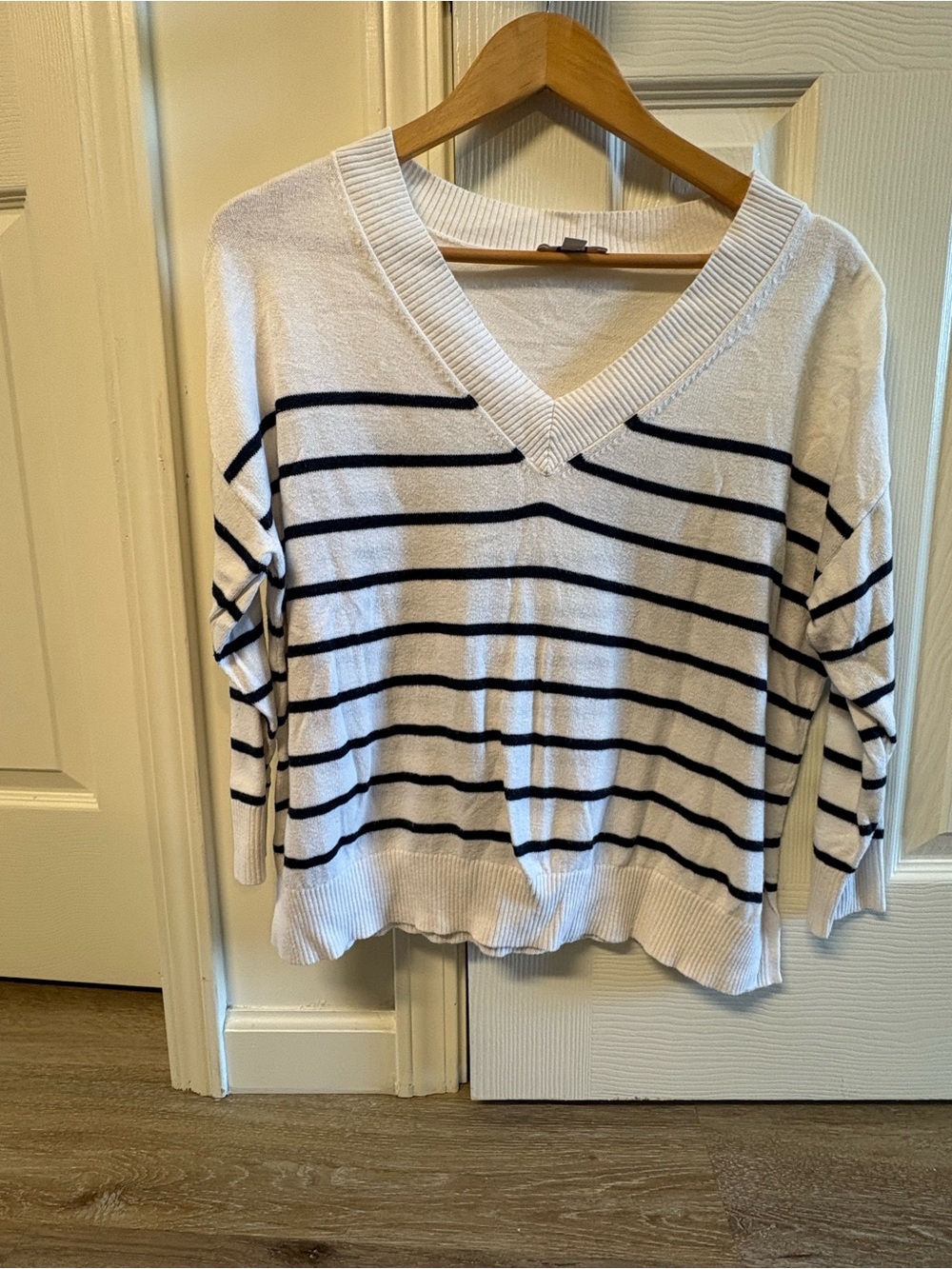 LOFT White V-Neck Sweater with Blue Stripes